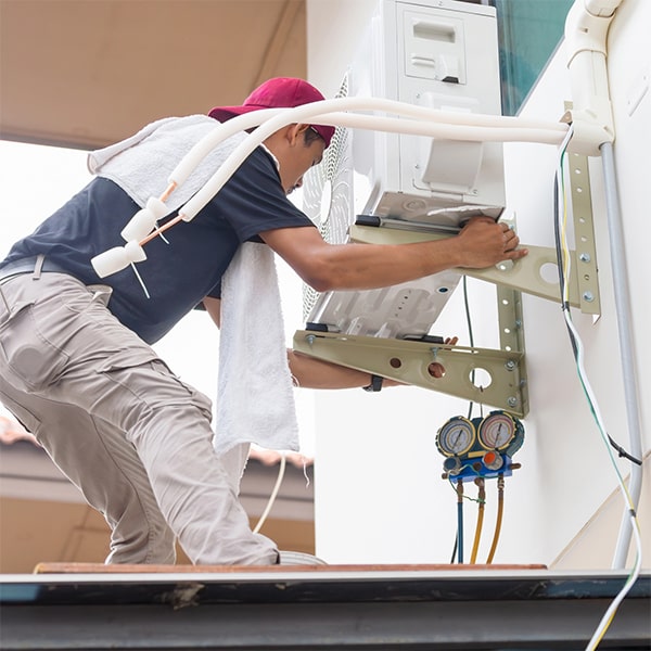 después de la instalación de aire acondicionado, se recomienda programar un mantenimiento anual para asegurar un funcionamiento óptimo